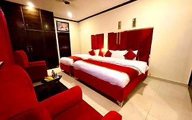 Go Room Hotel Lahore