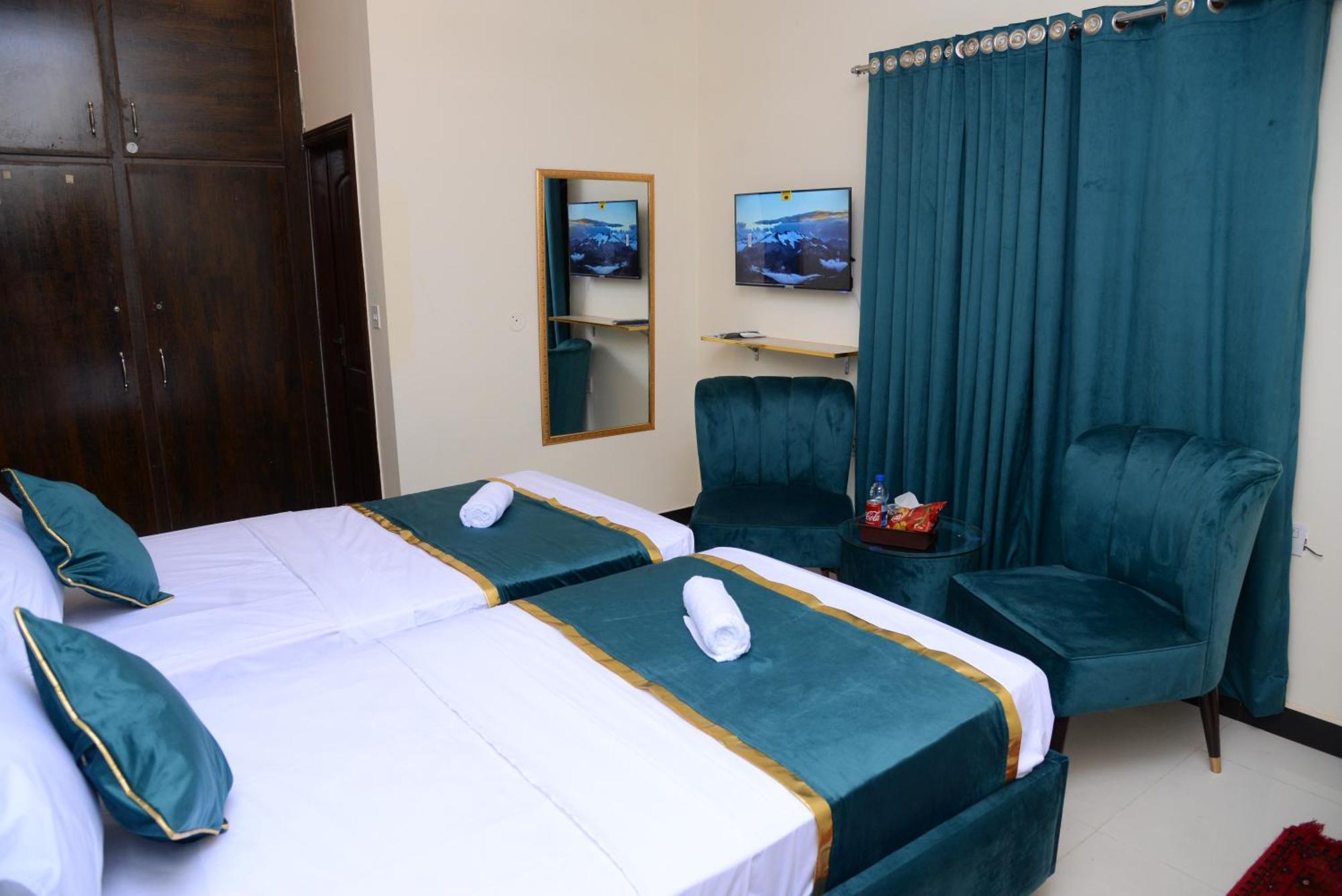 Go Room Hotel Lahore Exterior foto